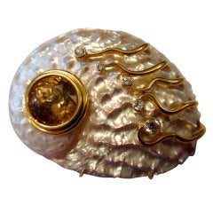 Mother-of-Pearl Abalone Shell Zircon Diamond Brooch