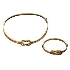 LALOUNIS Gold Collar  and Bracelet