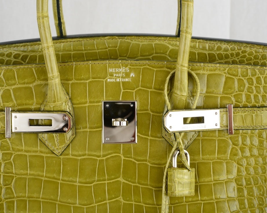 Hermes Birkin BAG 30cm CROCODILE VERT ANIS POROSUS Amazing Find!

AS ALWAYS..PERFECTION! HERMES 30CM BIRKIN BAG IN THE MOST BEAUTIFUL POROSUS CROCODILE. THE COLOR IS VERT ANIS  WITH PALLADIUM HARDWARE. STUNNING RICH BRIGHT MINTY CANDY COLOR