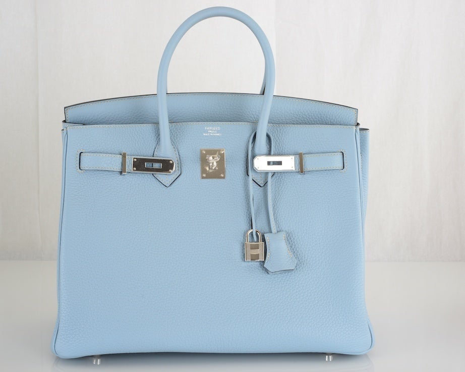 SO PRETTY NEW COLOR HERMES BIRKIN BAG 35CM BLUE LIN BLEU LIN

As always, another one of my fab finds, Hermes 35cm Birkin in beautiful NEW color BLEU LIN 35CM, TOGO leather with PALLADIUM HARDWARE you will absolutely love this new fresh