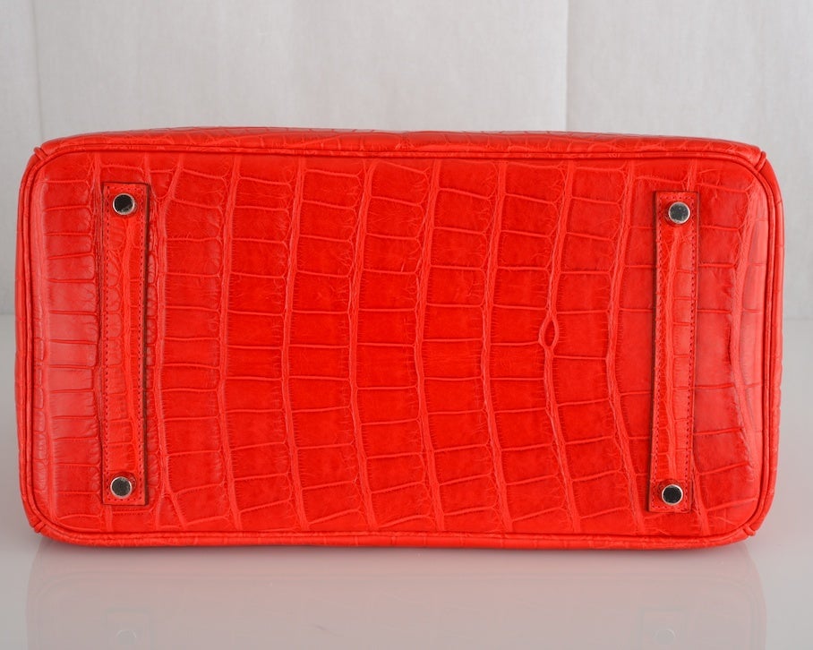 ON FIRE! NEW COLOR HERMES BIRKIN BAG 35cm CROCODILE MATTE RED 3