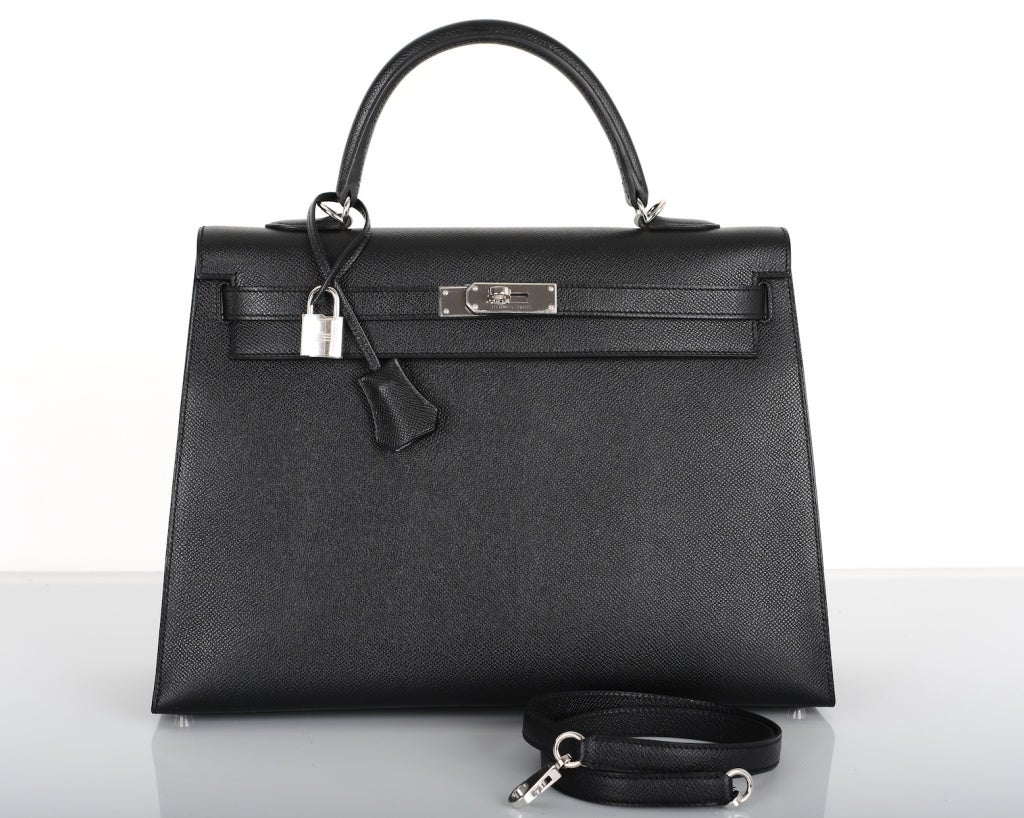 AS ALWAYS, ANOTHER ONE OF MY FAB FINDS, HERMES 35CM KELLY  STUNNING STAPLE BLACK. THE LEATHER IS EPSOM WITH PALLADIUM HARDWARE

THIS KELLY IS SOMETHING SPECIAL!

THIS BAG COMES WITH LOCK, KEYS, CLOCHETTE, A SLEEPER FOR THE BAG, AND RAIN