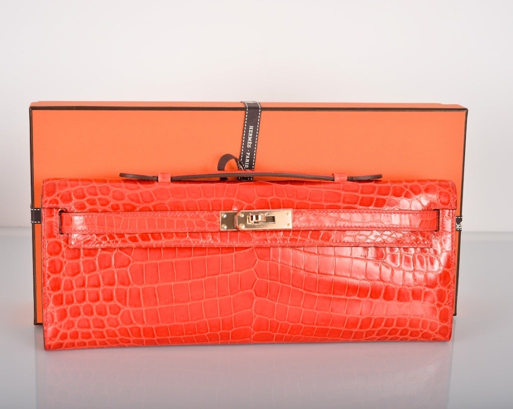 On Fire! Hermes Kelly Cut Geranium Crocodile Bag Clutch Pochette 2