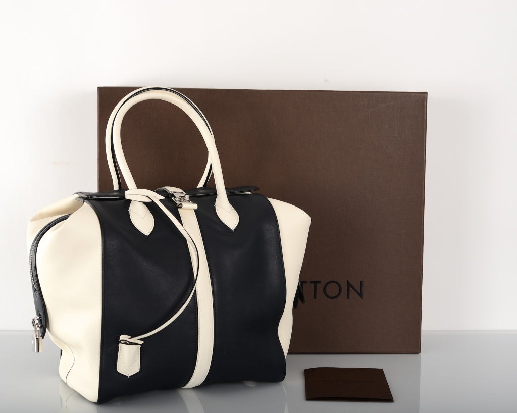 Sold Out Louis Vuitton North South Speedy Bag Spring 2012 New 4