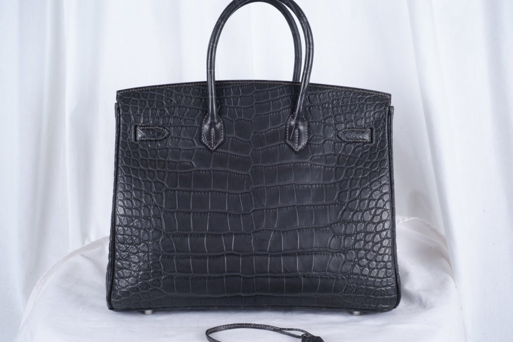 Hermes Birkin Bag 35cm SO Horseshoe Alligator Matte Graphite and Black piping with ultra rare Palladium brushed hardware. <br />
<br />
This is a true collectors piece that will take your breath away. Special Order Horseshoe, a one of a kind