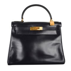 SAVVY CHIC HERMES KELLY 28CM BLACK STUNNING BOX GOLD HARDWARE