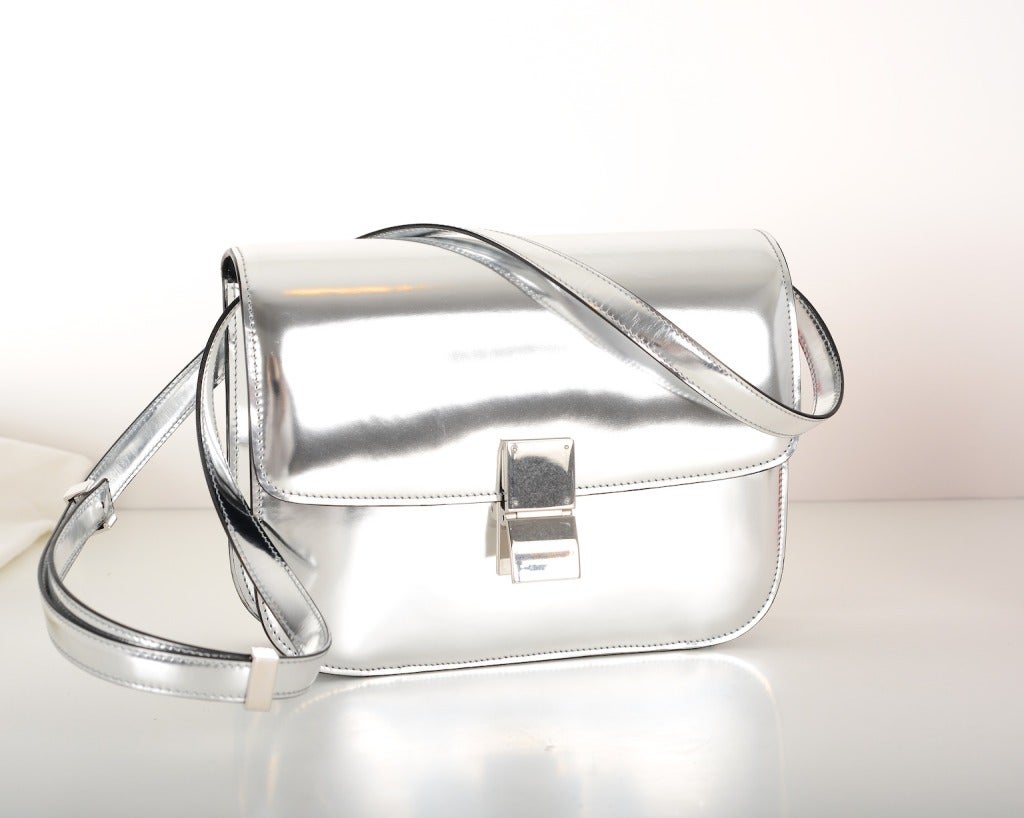 Celine LIMITED EDITION MIRROR STUNNING FLAP BAG WITH GORGEOUS PALLADIUM HARDWARE.THE MOST BEAUTIFUL CROSS BODY IMPOSSIBLE TO GET!  GRAB THIS ITS A TRUE FIND.

THE BAG IS BRAND NEW COMES WITH A SLEEPER AND ID CARD & A BOX. SAME SIZE AS A 23CM