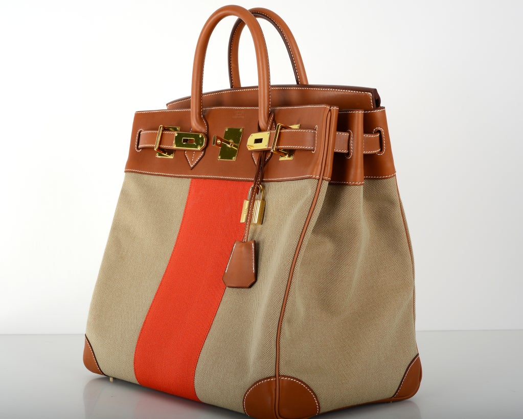 Hermes An Iconic 40cm Haut À Courroie Flag Gold Hardwear Limited Edition In New Condition In NYC Tri-State/Miami, NY