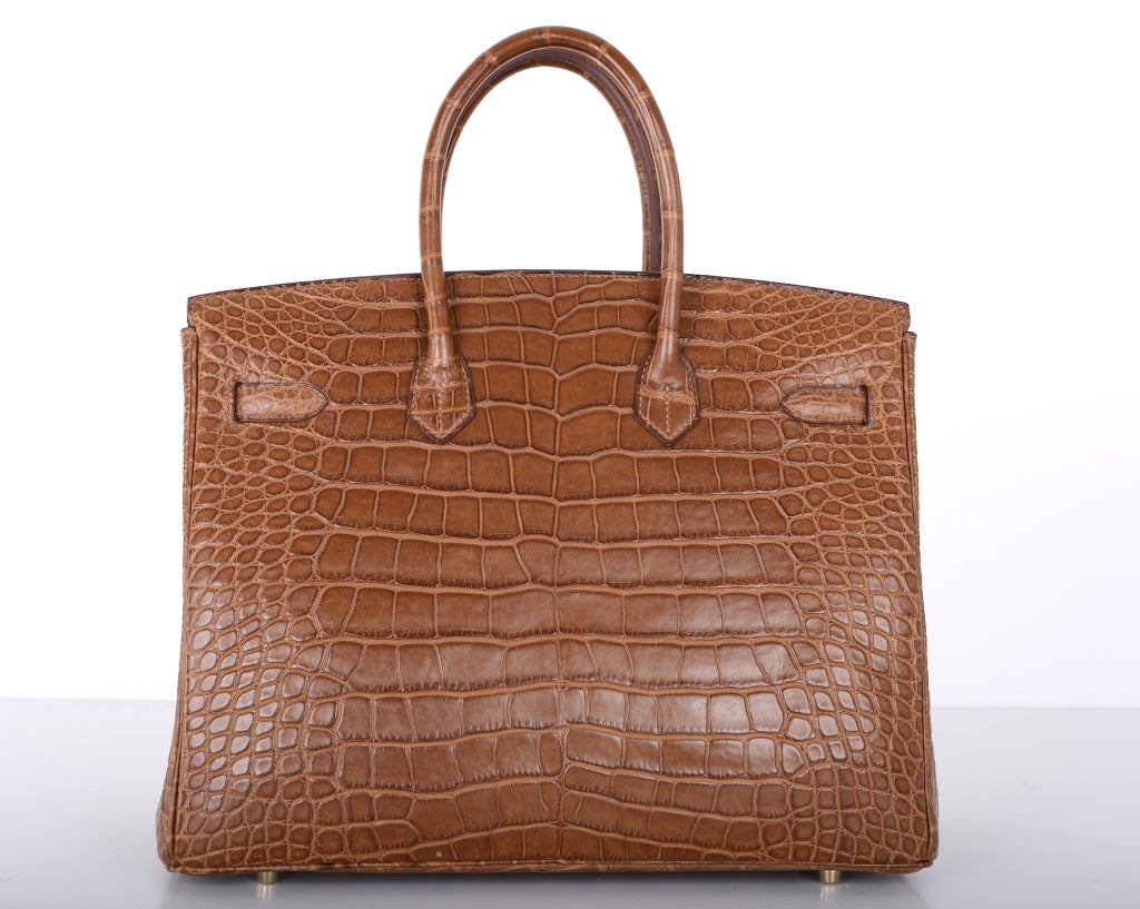 Hermes Birkin Bag Alezan 35cm Crocodile Matte Gold Hardware! In New Condition In NYC Tri-State/Miami, NY