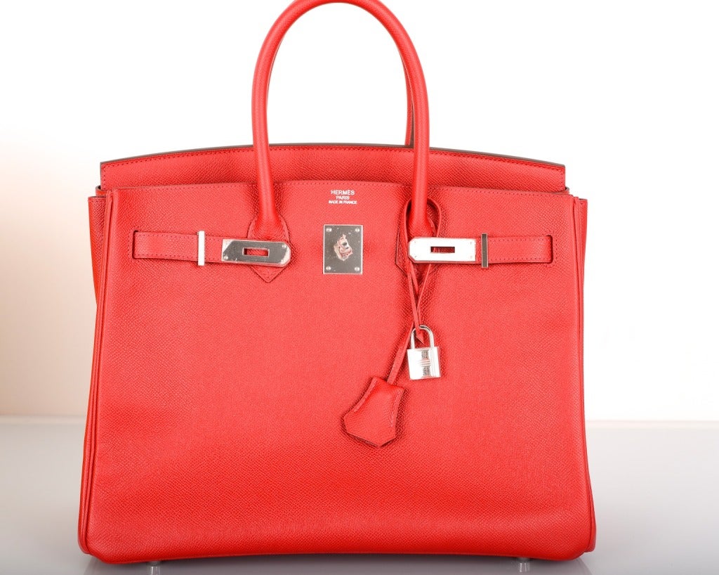 As always, another one of my fab finds, Hermes 35cm Birkin in beautiful IMPOSSIBLE TO GET NEW ROUGE CASAQUE THE BRIGHTEST LIPSTICK RED FROM HERMES.  THE LEATHER IS EPSOM. THE HARDWARE IS PALLADIUM.

This bag comes with lock, keys, clochette, a