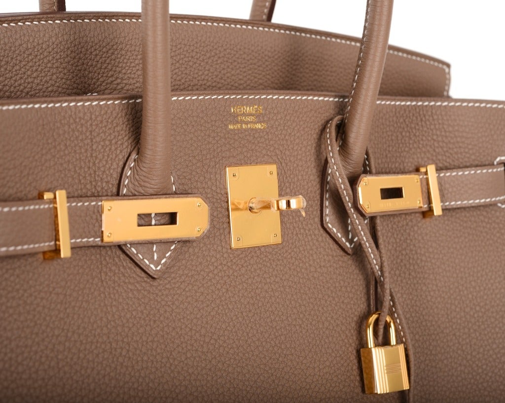 JUST 2DIE4! Hermes Birkin Bag Etoupe 35CM Gold Hardware Amazing Combo! In New Condition For Sale In NYC Tri-State/Miami, NY