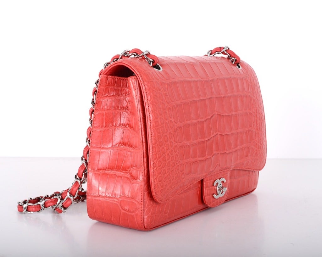 RUNWAY JUMBO FLAP, VERY FEW MADE. CHANEL STUNNING MATTE ALLIGATOR BAG WITH GORGEOUS HARDWARE. 
THE COLOR IS PINK CORAL. IT IS A STUNNING PIECE.

THE ULTIMATE BAG TO OWN! MAKE A STATEMENT WITHOUT SAYING A WORD…

THE BAG IS IN MINT CONDITION!