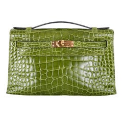 HERMES KELLY Pochette Handbag * Vert Benghal * Crocodile * Gold Hardware *