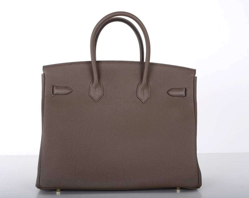 HERMES BIRKIN BAG TAUPE 35cm GOLD HARDWARE AMAZING COMBO! JaneFinds In New Condition In NYC Tri-State/Miami, NY