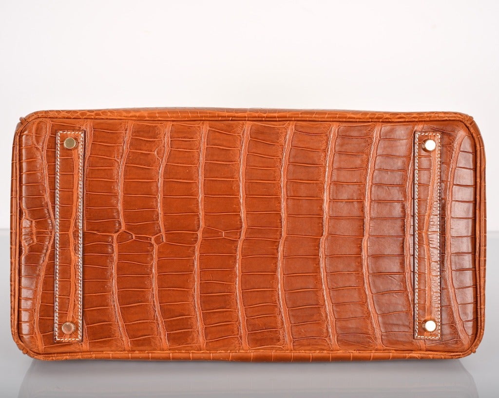 THE MAMA OF ALL HERMES! HERMES BIRKIN BAG 40cm CROCODILE MATTE FAUVE POROSUS GHW 3