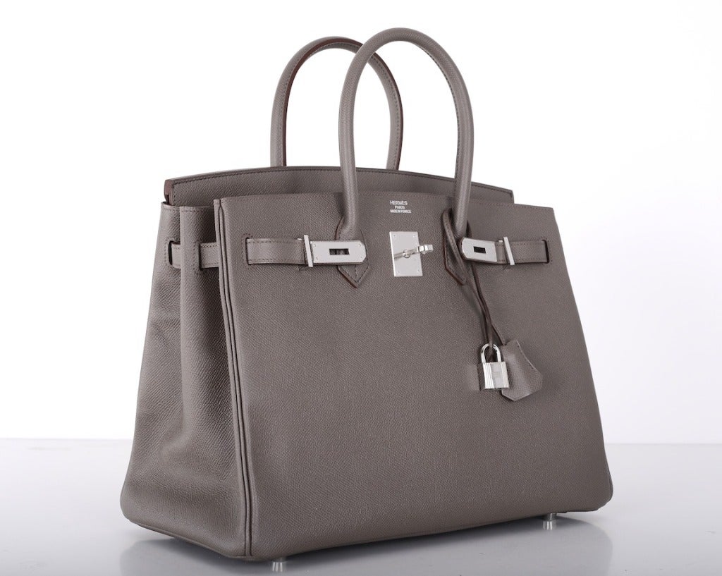 As always, another one of my fab finds! Hermes 35cm BIRKIN IN GORGEOUS ETAIN COLOR!
PERFECTION EPSOM leather with PALLADIUM  HARDWARE.

This bag is BRAND NEW. The bag is new with original accessories.