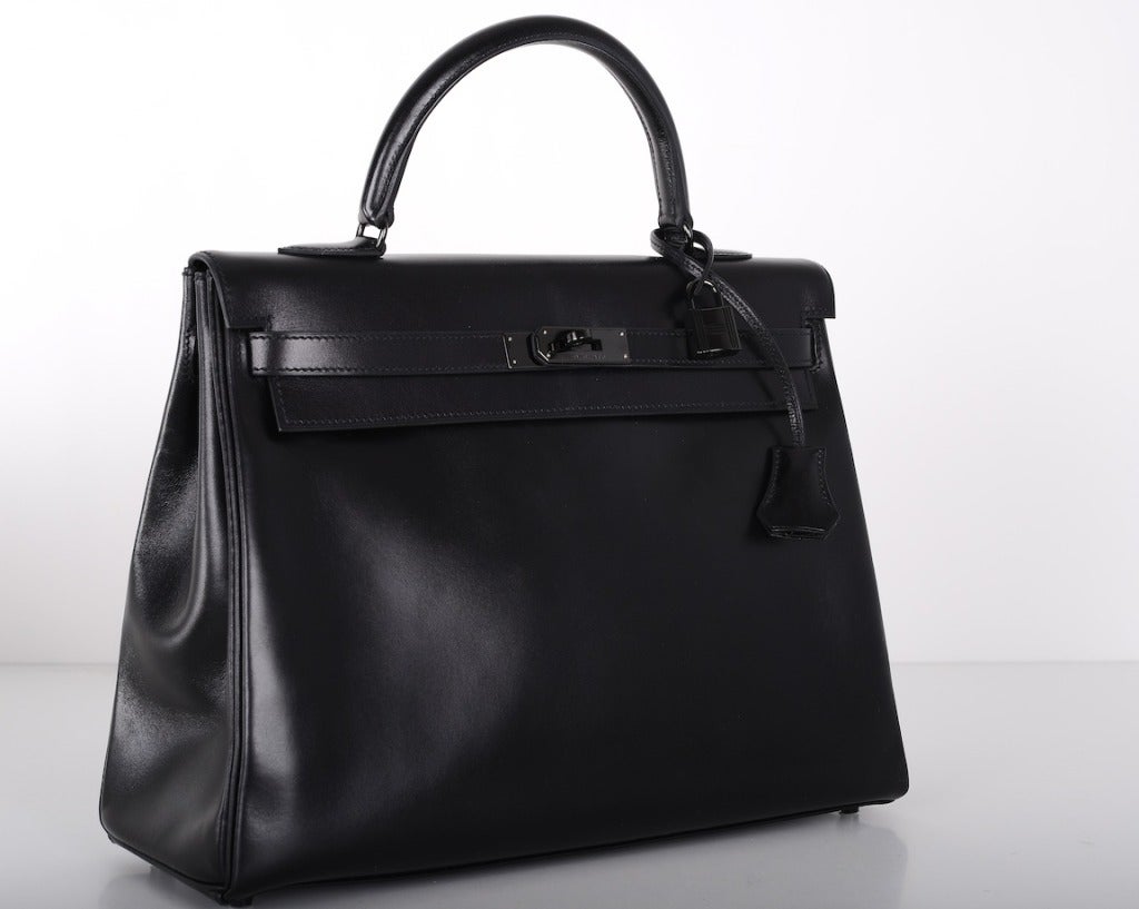 CELEBS FAVE LIMITED PRODUCTION HERMES KELLY SO BLACK BOX KELLY 35cm In New Condition In NYC Tri-State/Miami, NY