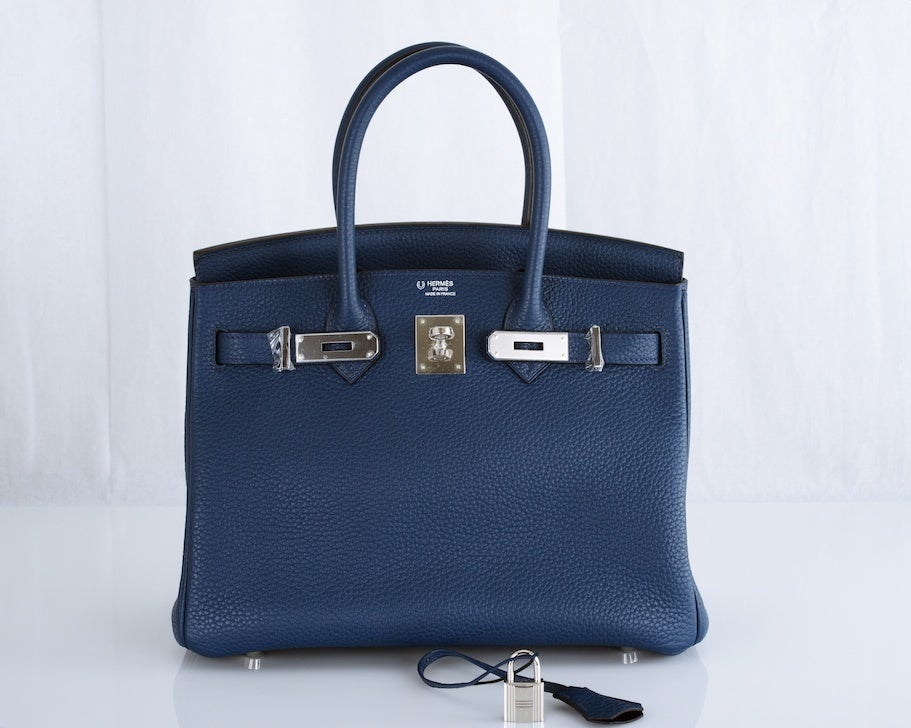 SPECIAL ORDER HERMES 30CM BIRKIN BAG BLUE DE MALT W BLACK BI COLOR HORSESHOE

As always, another one of my fab finds, Hermes 30cm Birkin Bag in beautiful blue de malt bi color with black interior. This bag is stamped with a horseshoe meaning it