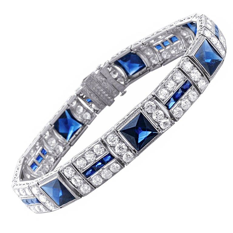 Elegant Art Deco Sapphire Diamond Platinum Bracelet