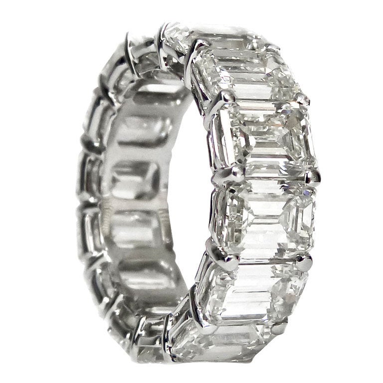Stunning Emerald Cut Eternity Band For Sale at 1stDibs