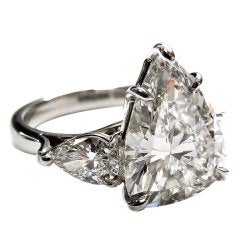 An Important 5.82 Carat Pear Shape Diamond Ring 1