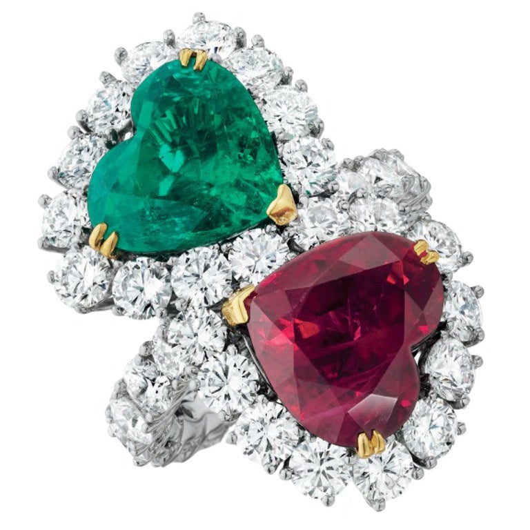 Emerald, Ruby and Diamond Ring For Sale at 1stdibs