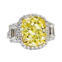 Canary Yellow 5.01 Carat Fancy Yellow Diamond Ring