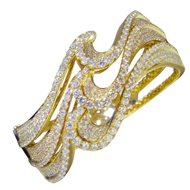 Modern Diamond Gold Wave Bangle For Sale