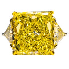 Magnificent 11.33 CT. GIA Certified.  Fancy Yellow Diamond Ring