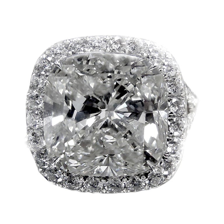 Magnificent 8.03 Radiant Cut Diamond Ring