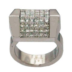 Gucci Diamond and White Gold Geometric Ring