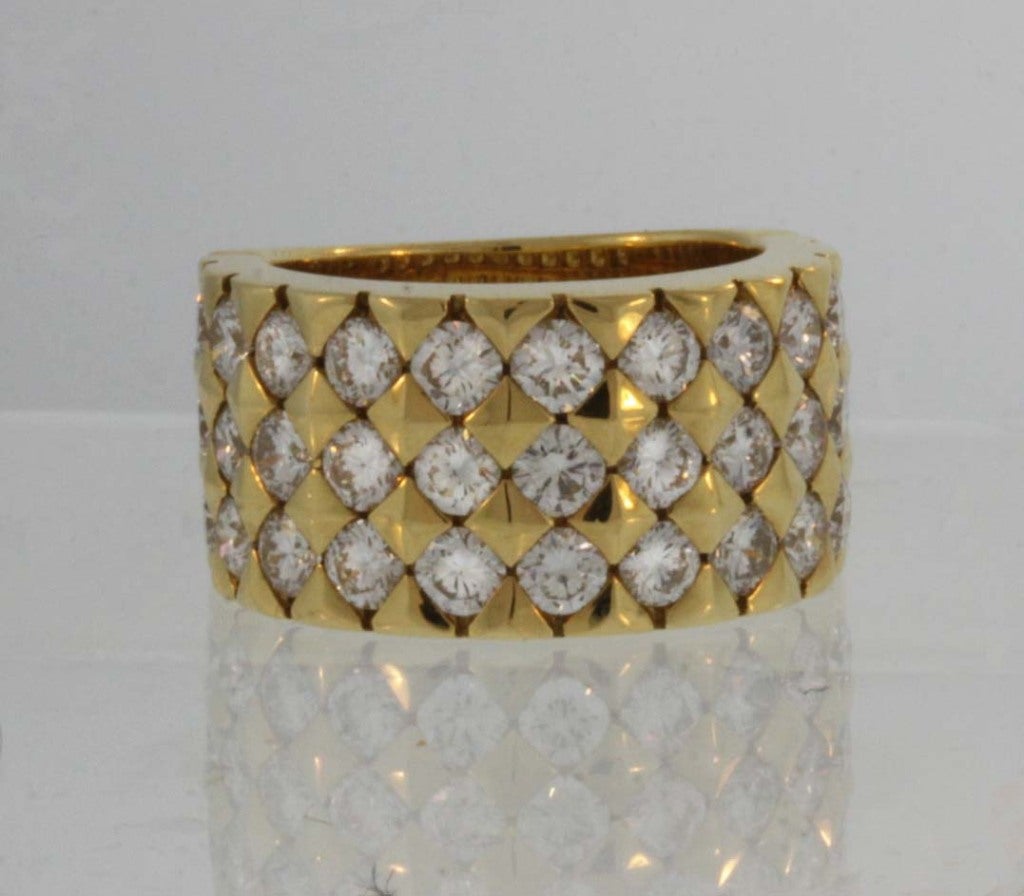 Stunning Boucheron Diamond &  Yellow Gold Band