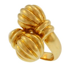 Boucheron Gold Double Finial Ring