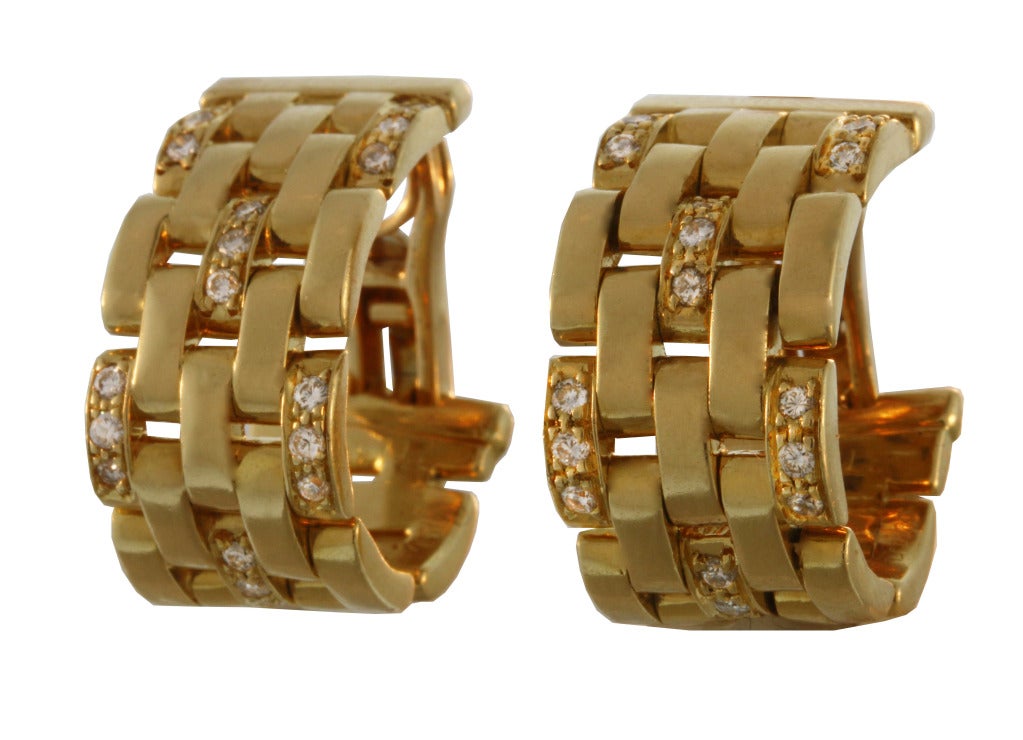 Cartier Classic Panthere Link Earrings