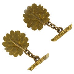 BUCCELLATI 1970's Leaf Cufflinks in Gold