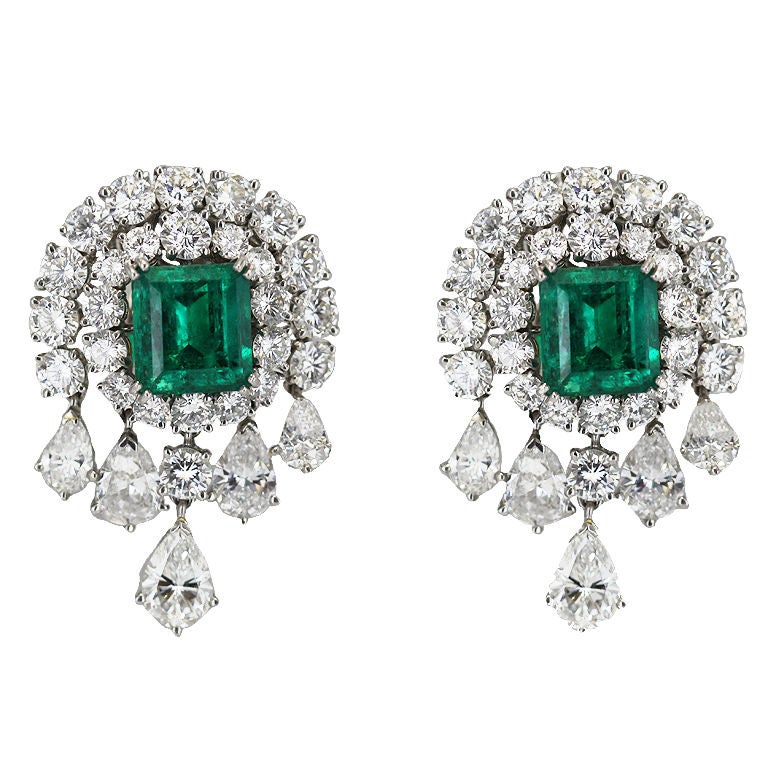 VAN CLEEF & ARPELS Important Emerald and Diamond Earrings