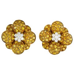 VAN CLEEF & ARPELS Golden Sapphire and Diamond Earrings