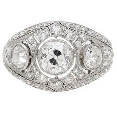 1920
s European Cut Diamond Three Stone Ring