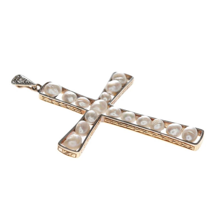 Women's Edwardian Natural Pearl & Gold Cross Pendant