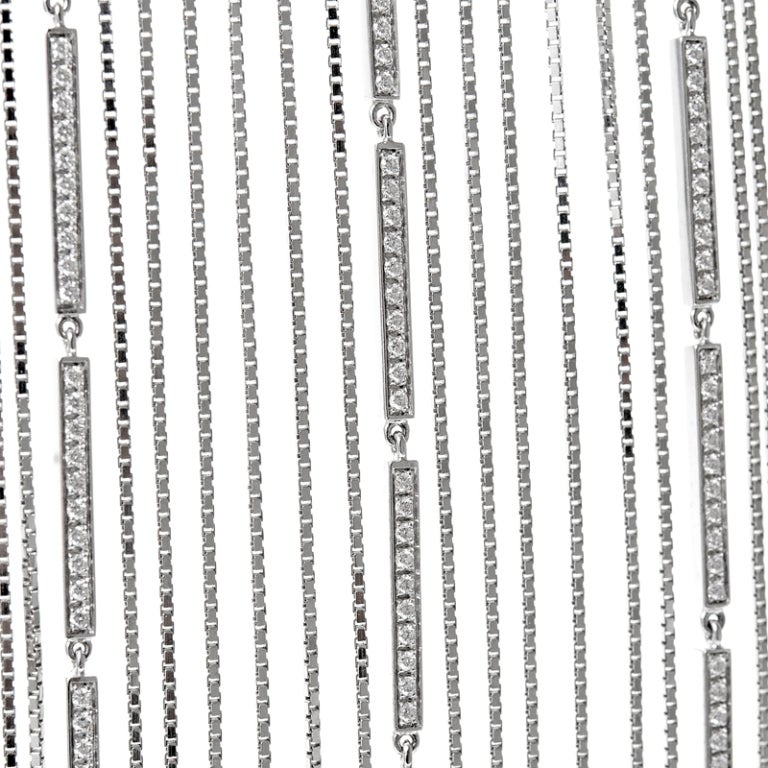 GUCCI Fringe Bib/Drape Diamond White Gold Necklace