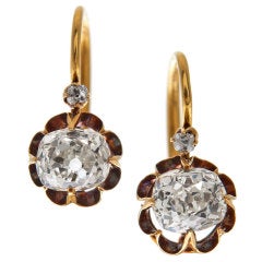 Antique Claw Set Old Mine Cut Diamond Yellow Gold Drop Earrings