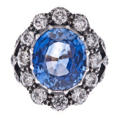 Antique Sapphire Diamond 18 karat Two-Tone Gold Ring