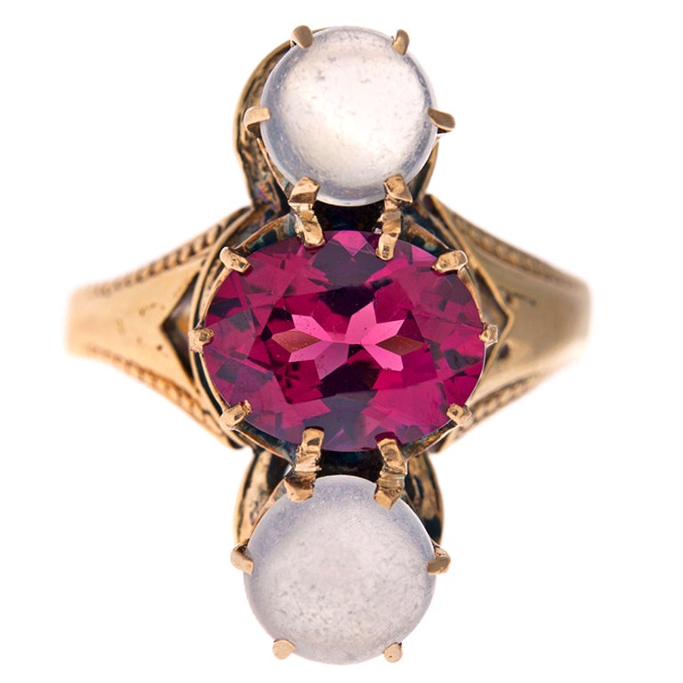 "North South" Three-Stone Ring with Garnet and Moonstone
