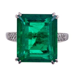 Vintage 1955 CHAUMET Exceptional 7.80Ct Colombian Emerald Signed Ring