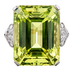 Raymond Yard Fine Chrysoberyl and Diamond Platinum  Ring