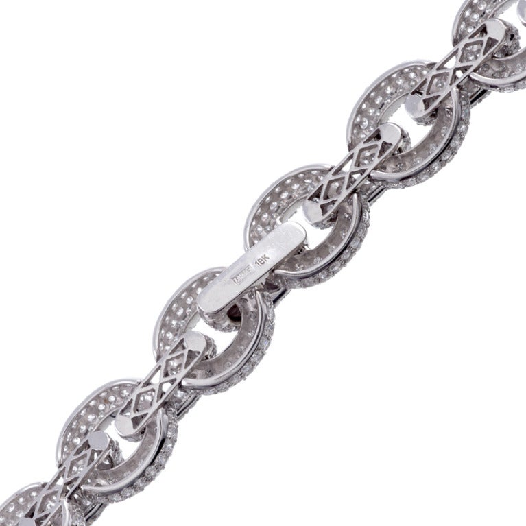 Glittering 62.50 Carat Pave Diamond Link Necklace