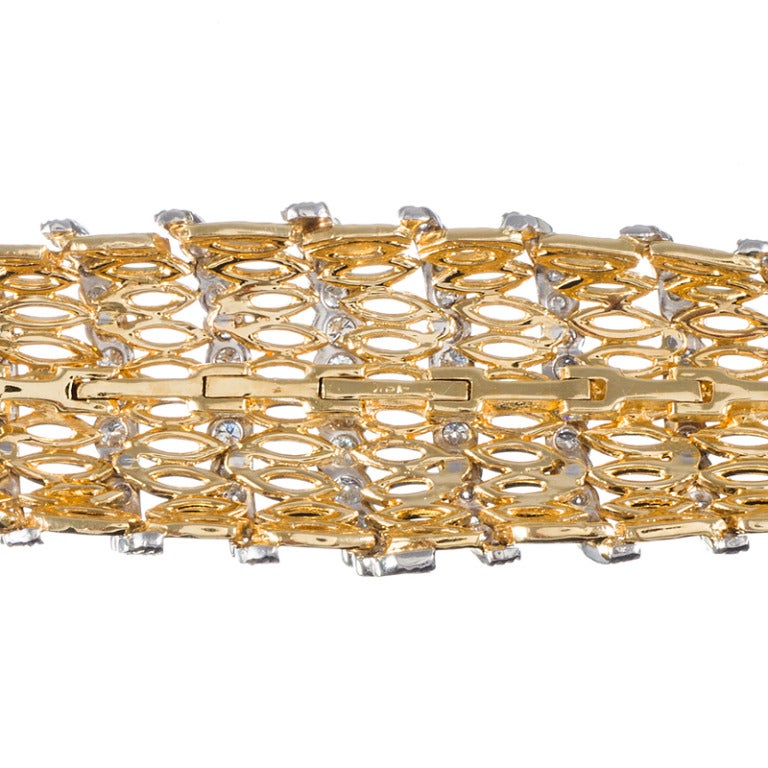 Contemporary Diamond, Platinum and Yellow Gold Bracelet