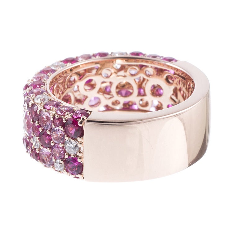 Contemporary Speckled Pink Sapphire Diamond Band In New Condition In Carmel-by-the-Sea, CA