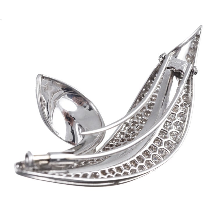Mauboussin Diamond White Gold Leaf Brooch In Excellent Condition In Carmel-by-the-Sea, CA