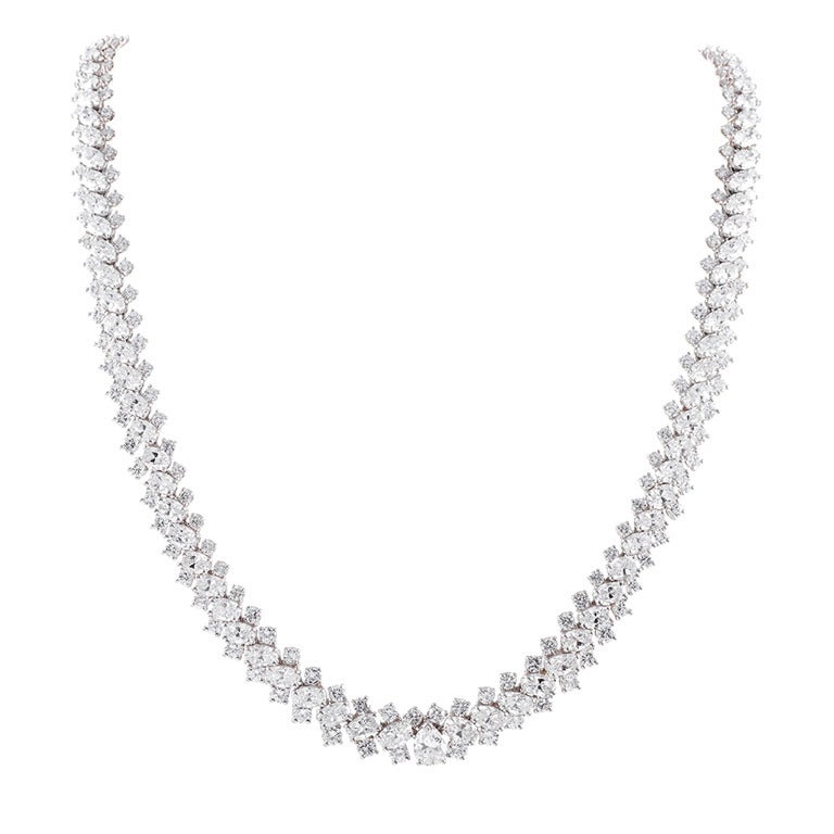 Oscar Heyman Oval and Round Brilliant Cut Diamond Necklace